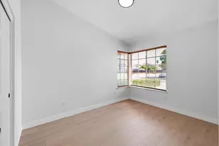 8300 Elkpoint Ct, Sacramento, CA 95828 - Photo 29