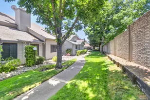 4905 Country View Ln, Fair Oaks, CA 95628 - Photo 19