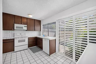 243 Hartnell Pl, Sacramento, CA 95825 - Photo 21