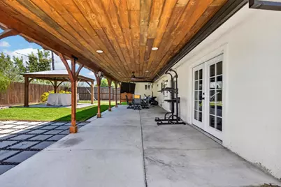 217 Morada Lane, Stockton, CA 95210 - Photo 35
