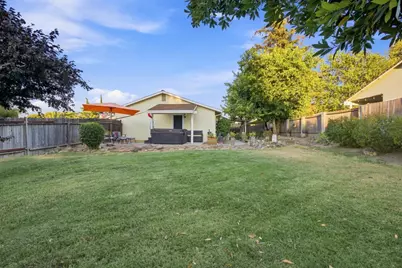 5742 Lorella Way, Sacramento, CA 95842 - Photo 47