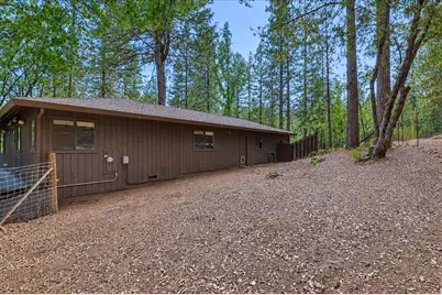 15914 Brooks Road, Grass Valley, CA 95945 - Photo 25