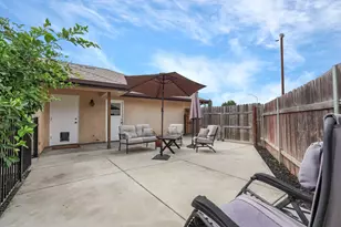 1306 Burgundy Ct, Lodi, CA 95242 - Photo 35