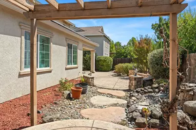 2212 Reinecke Court, Woodland, CA 95776 - Photo 41