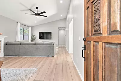 493 Cool Wind Way, Sacramento, CA 95831 - Photo 13