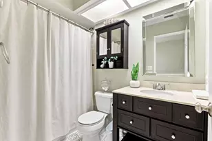 2410 Seamist Dr, Sacramento, CA 95833 - Photo 31
