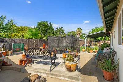 2905 Rosewood Avenue, Ceres, CA 95307 - Photo 19