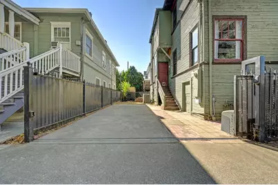 2230 Capitol Avenue, Sacramento, CA 95816 - Photo 5