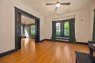 2230 Capitol Ave, Sacramento, CA 95816 - Photo 27
