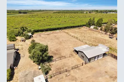 7493 E Highway 26, Stockton, CA 95215 - Photo 55