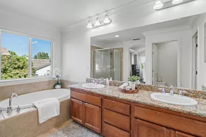 7648 Boardwalk Way, Antelope, CA 95843 - Photo 23