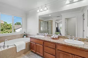 7648 Boardwalk Way, Antelope, CA 95843 - Photo 23