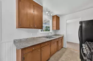 1740 Biggs Ave, Oroville, CA 95965 - Photo 11