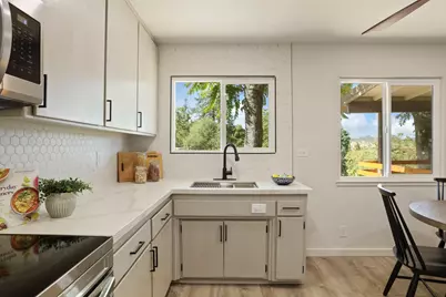 8122 Main Street, Mokelumne Hill, CA 95245 - Photo 11