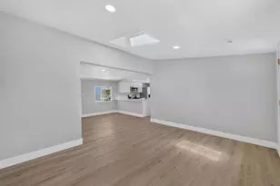 Huckleberry Ln, Sacramento, CA 95828 - Photo 11