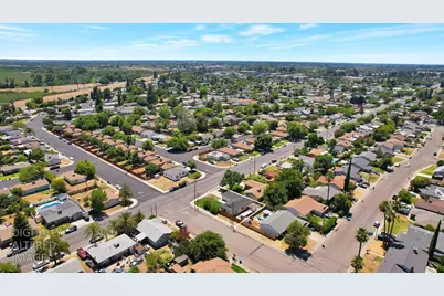 729 E 17th Street, Marysville, CA 95901 - Photo 41
