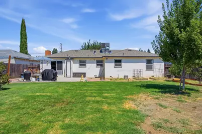1020 Alpha Road, Turlock, CA 95380 - Photo 25