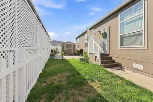 Redcoat Ln, Sacramento, CA 95827 - Photo 7