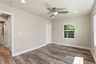 5905 65th St, Sacramento, CA 95824 - Photo 15