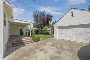 206 S Fairmont Ave, Lodi, CA 95240 - Photo 47