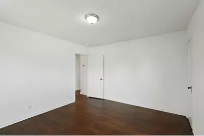 206 S Fairmont Avenue, Lodi, CA 95240 - Photo 37