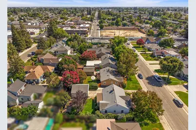 206 S Fairmont Avenue, Lodi, CA 95240 - Photo 7