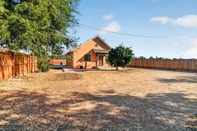 1385 W North Bear Creek Drive, Merced, CA 95348 - Photo 27
