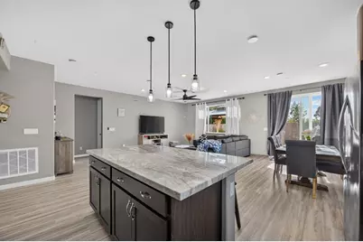 8633 Lakha Circle, Sacramento, CA 95828 - Photo 9