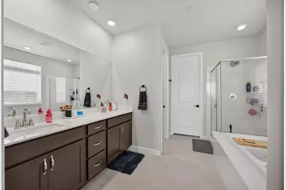 8633 Lakha Circle, Sacramento, CA 95828 - Photo 25