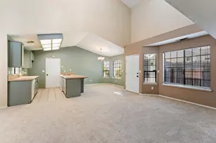 1333 Hidalgo Cir, Roseville, CA 95747 - Photo 5