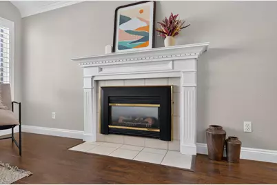 6340 Summertide Way, Sacramento, CA 95823 - Photo 9