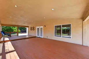 6340 Summertide Way, Sacramento, CA 95823 - Photo 43