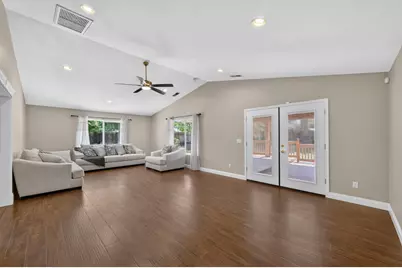 6340 Summertide Way, Sacramento, CA 95823 - Photo 23