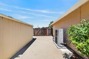 6340 Summertide Way, Sacramento, CA 95823 - Photo 57