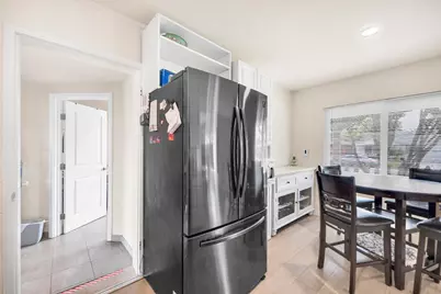 5673 James Way, Sacramento, CA 95822 - Photo 15