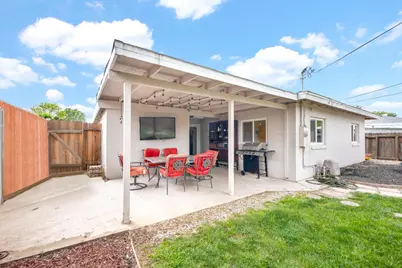 5673 James Way, Sacramento, CA 95822 - Photo 35