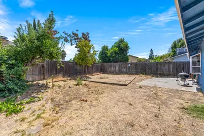 1700 Klamath River Drive, Rancho Cordova, CA 95670 - Photo 27