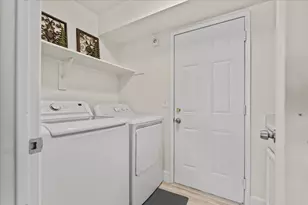 9139 Bungalow Way, Elk Grove, CA 95758 - Photo 25