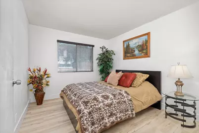 9139 Bungalow Way, Elk Grove, CA 95758 - Photo 23