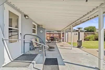 165 N Bryan Avenue, Oakdale, CA 95361 - Photo 19