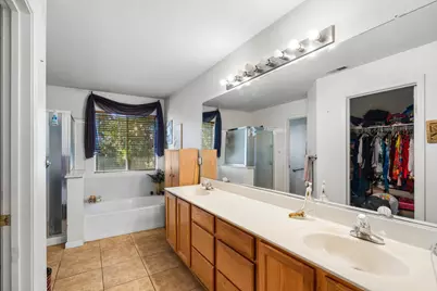 2047 Sandpebble Street, Stockton, CA 95206 - Photo 17