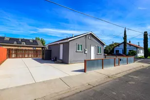 403 Stockton St, Manteca, CA 95337 - Photo 3