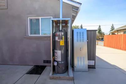 403 Stockton Street, Manteca, CA 95337 - Photo 27