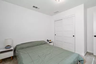 1765 W Woodward Avenue, Manteca, CA 95337 - Photo 23