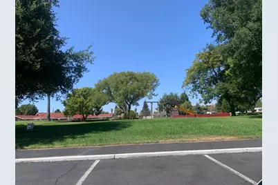 Chantilly Lane, Sacramento, CA 95828 - Photo 43