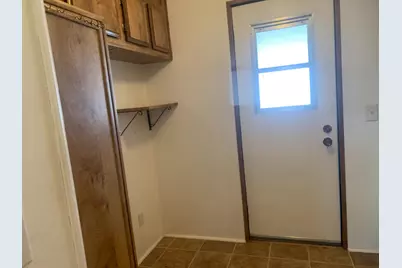 Chantilly Lane, Sacramento, CA 95828 - Photo 11