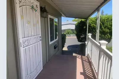 Chantilly Lane, Sacramento, CA 95828 - Photo 33