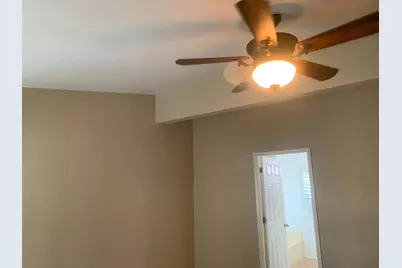 Chantilly Lane, Sacramento, CA 95828 - Photo 23