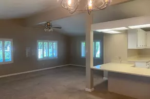Chantilly Ln, Sacramento, CA 95828 - Photo 5