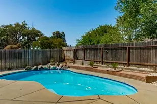 437 Silver Crest Cir, Rio Linda, CA 95673 - Photo 33